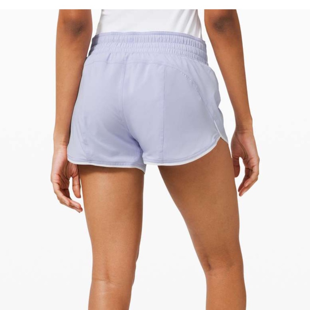 Lululemon Choose A Side Reversible Shorts 3 inch Baby blue/white